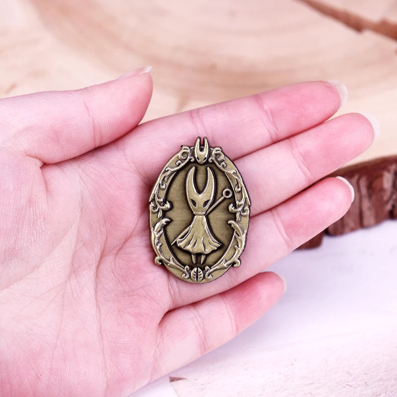 Hollow Knight Silksong Hornet Pin