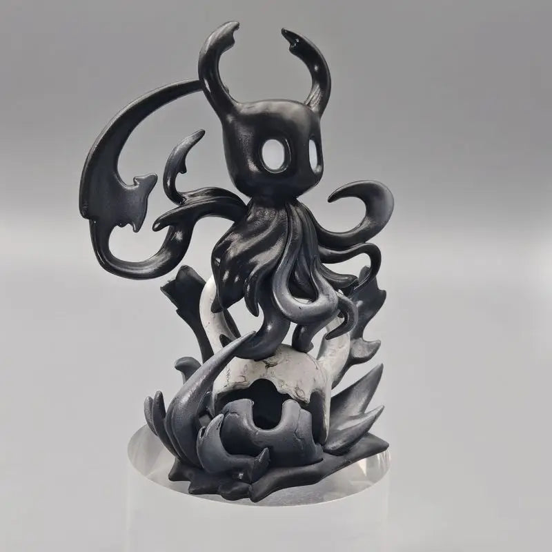 Hollow Knight Figure - Shade & The Night Skull