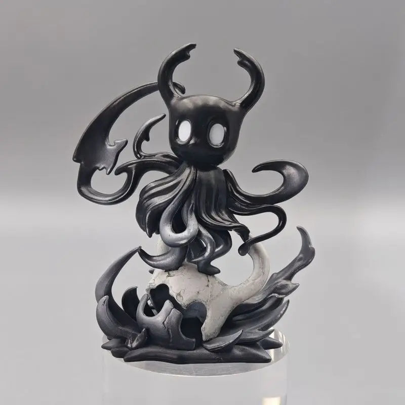Hollow Knight Figure - Shade & The Night Skull